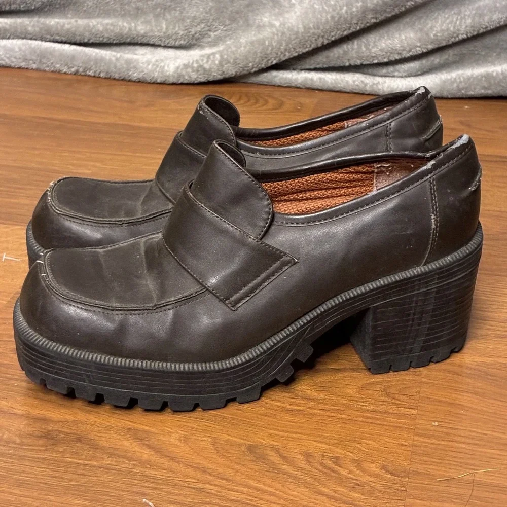 Vintage Lower East Side Dark Brown Chunky Platform Loafer Heels 8.5 Lug 90s Y2K